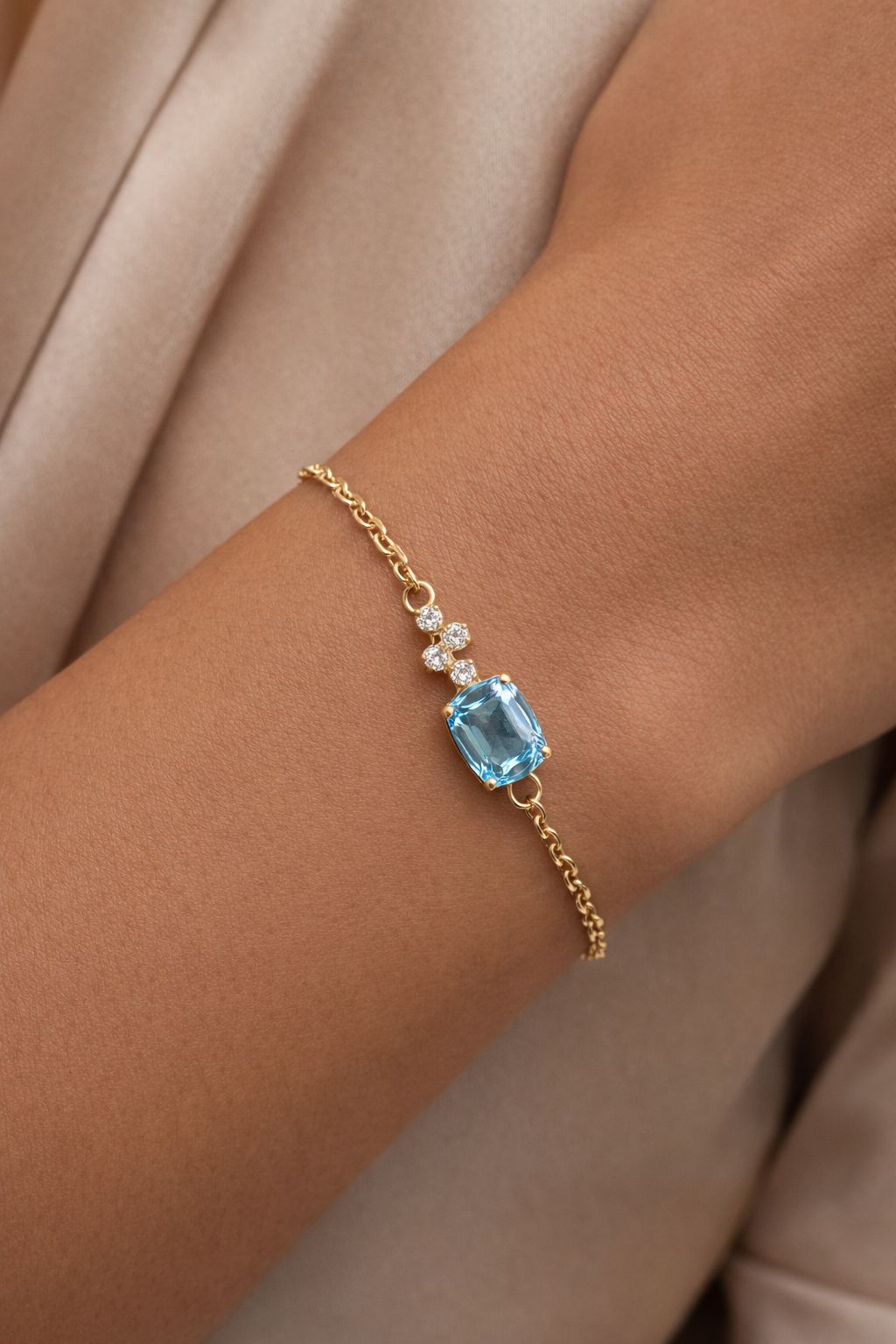 BRACELET 14K Aquamarine Size 6-7 - Image 2